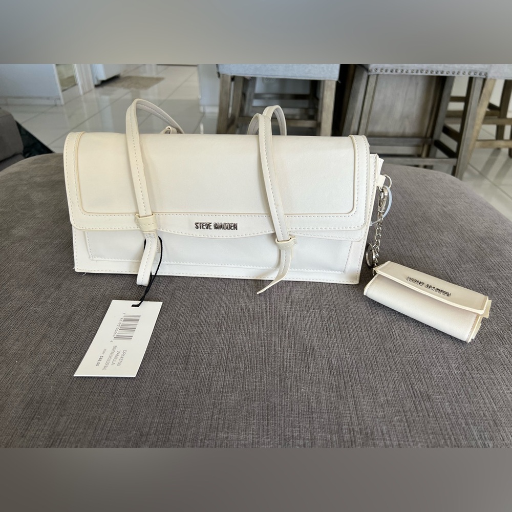 NWT Steve Madden White BMartine Shoulder Bag and Card Case - Picture 3 of 10
